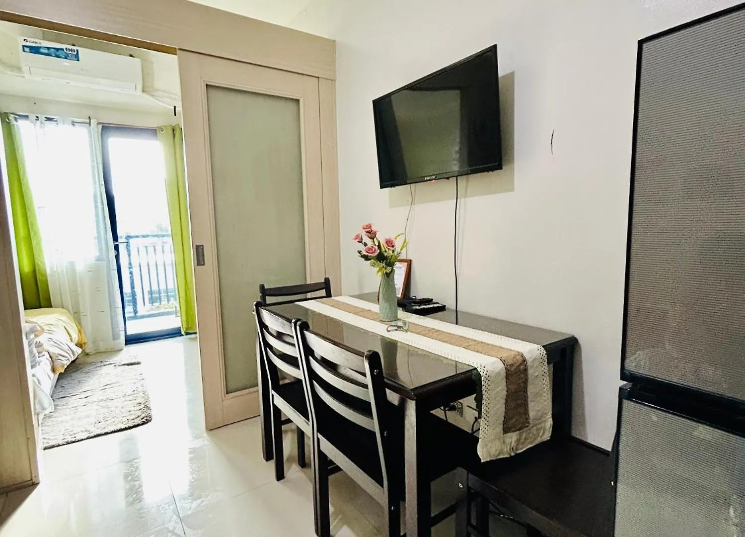 Sea Residences Near Moa And Smx Manila 0*,  Philippines